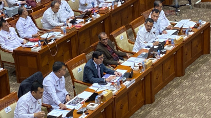 Jadi Tersangka KPK, Anggota DPR Minta Eddy Hiariej Keluar dari Rapat