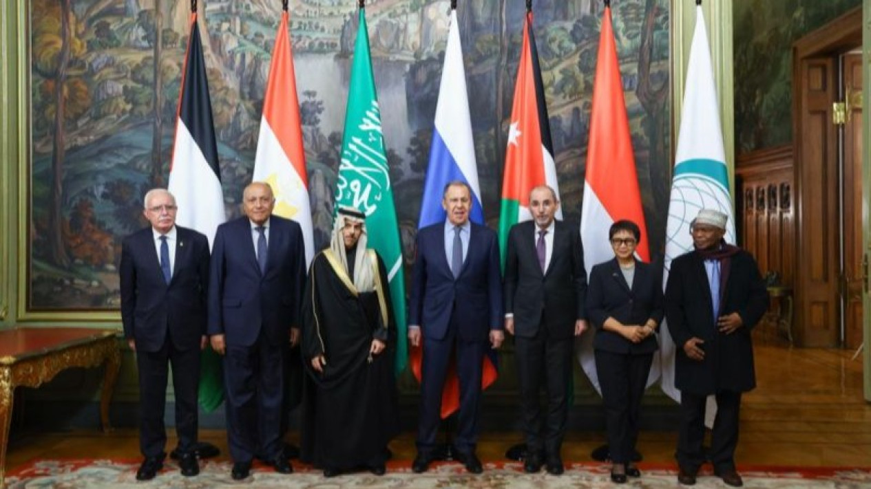 Alasan Israel Bombardir Warga Sipil di Gaza Membela Diri, Menlu Retno: Alasan Tak Bisa Diterima
            - galeri foto