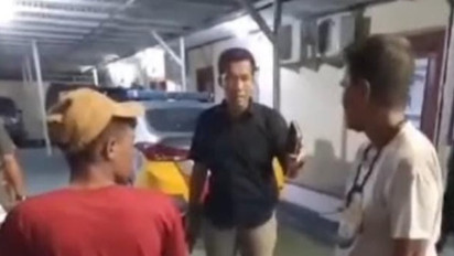 Polisi Amankan Pak Ogah Yang Lecehkan Perempuan di U-turn Makassar 