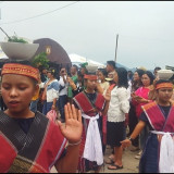 Dibawakan Ribuan Anak Sekolah, Tortor Cawan Meriahkan Aquabike Jetski di Dairi