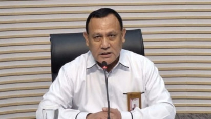 Ganjar Sebut Harusnya Firli Bahuri dan Wamenkumham Mengundurkan Diri