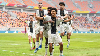 Diwarnai Kartu Merah Kiper, Jerman U-17 Jadi Tim yang Pertama Lolos ke Semifinal Piala Dunia U-17