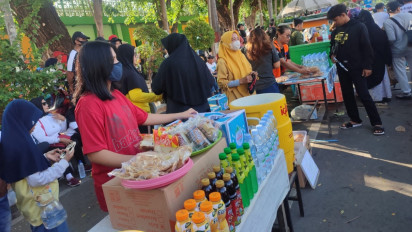 Jalan Sehat Satu Putaran yang di Hadiri Gibran jadi Berkah bagi PKL