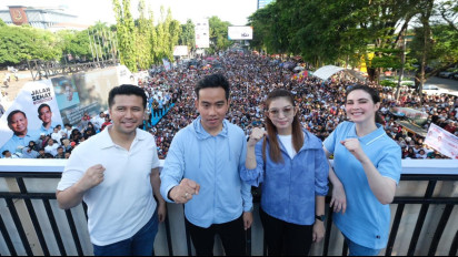 Bombastis, Sejuta Lebih Lautan Manusia Ikuti Jalan Sehat Satu Putaran, Gibran Berterima Kasih