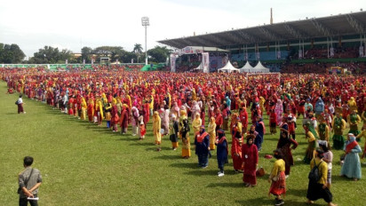 Hari Guru Nasional, Bobby Nasution Naikkan Gaji Guru Honorer Kota Medan Jadi Rp400 Ribu