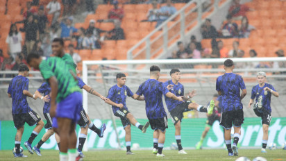 Beda dengan Stadion Si Jalak Harupat, Drainase JIS Justru Dipertanyakan Usai Genangan Air Muncul Akibat Hujan Deras