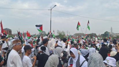 Ribuan Warga depok Gelar Aksi Bela Palestina, Wali Kota:  Tak Ada Alasan Indonesia Tak Bela Palestina