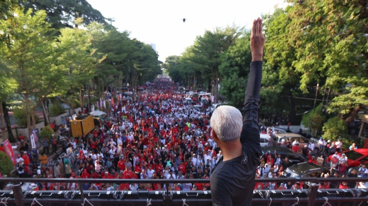 Ganjar Optimis Sulsel Lumbung Suara Indonesia Timur
            - galeri foto