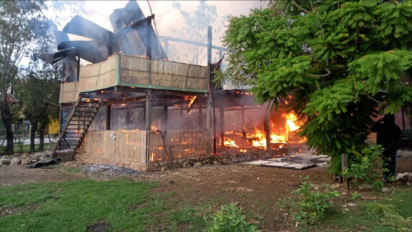 Rumah Panggung di Pangkep Ludes Terbakar, 2 Warga Alami Luka Bakar