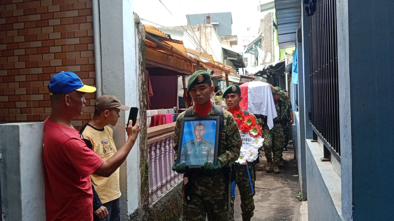 Pratu Anm Darmawan Prajurit TNI Gugur Asal Kota Bandung Merupakan Sosok Baik Dimata Masyarakat
            - galeri foto