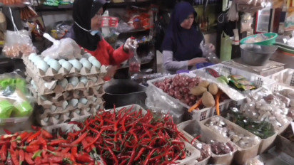 Whoosh! Harga Cabai di Pasar Conggeang Tembus Rp150 Ribu Per Kilogram