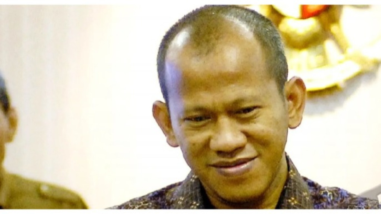 KPK Bidik Anggota BPK Pius Lustrilanang dalam Kasus Dugaan Suap PJ Bupati Sorong
            - galeri foto