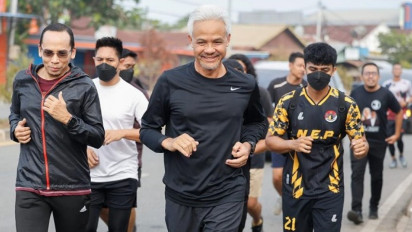 Ini Harapan Anak Muda Papua Ketika Bertemu Ganjar saat Lari Pagi dan Makan Bubur di Merauke Papua