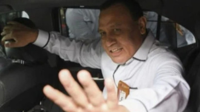 Jadi Tersangka Kasus Pemerasan SYL, Firli Bahuri Masih Terima Gaji 75 Persen, Berapa Nominalnya?