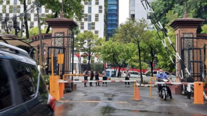 Firli Bahuri Kembali Hindari Publik saat Penuhi Pemeriksaan sebagai Tersangka di Bareskrim Polri