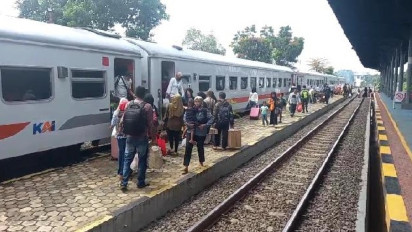 Kabar Gembira! Ada 42.120 Tiket Kereta Api untuk Periode Nataru 2024 Tujuan Lampung - Sumatera Selatan