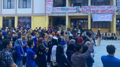 Ribuan Mahasiswa Sulteng Gelar Mimbar Demokrasi Tolak Politik Dinasti dan Neo Orba