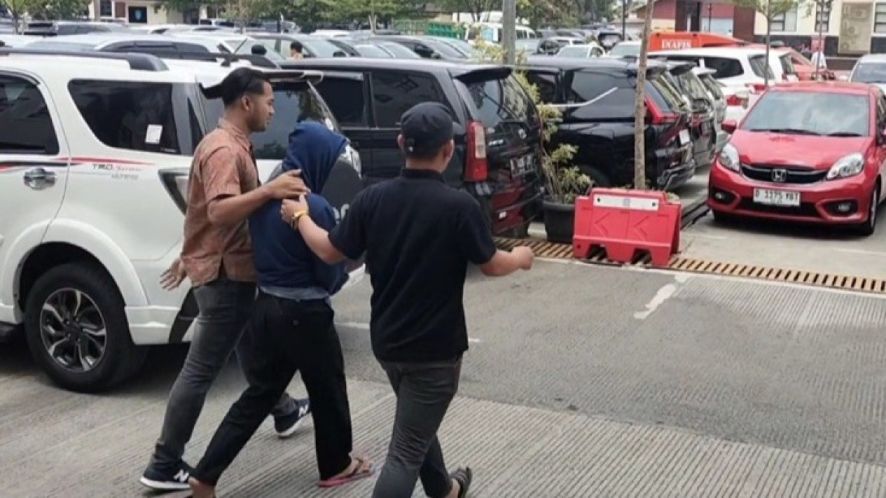 LPSK Kabulkan Justice Collaborator Danu, Dianggap Memiliki 'Rahasia' Soal Tewasnya Tuti dan Amalia
            - galeri foto