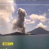 Dentuman Keras Iringi Erupsi Gunung Anak Krakatau, Begini Penjelasan BNPB