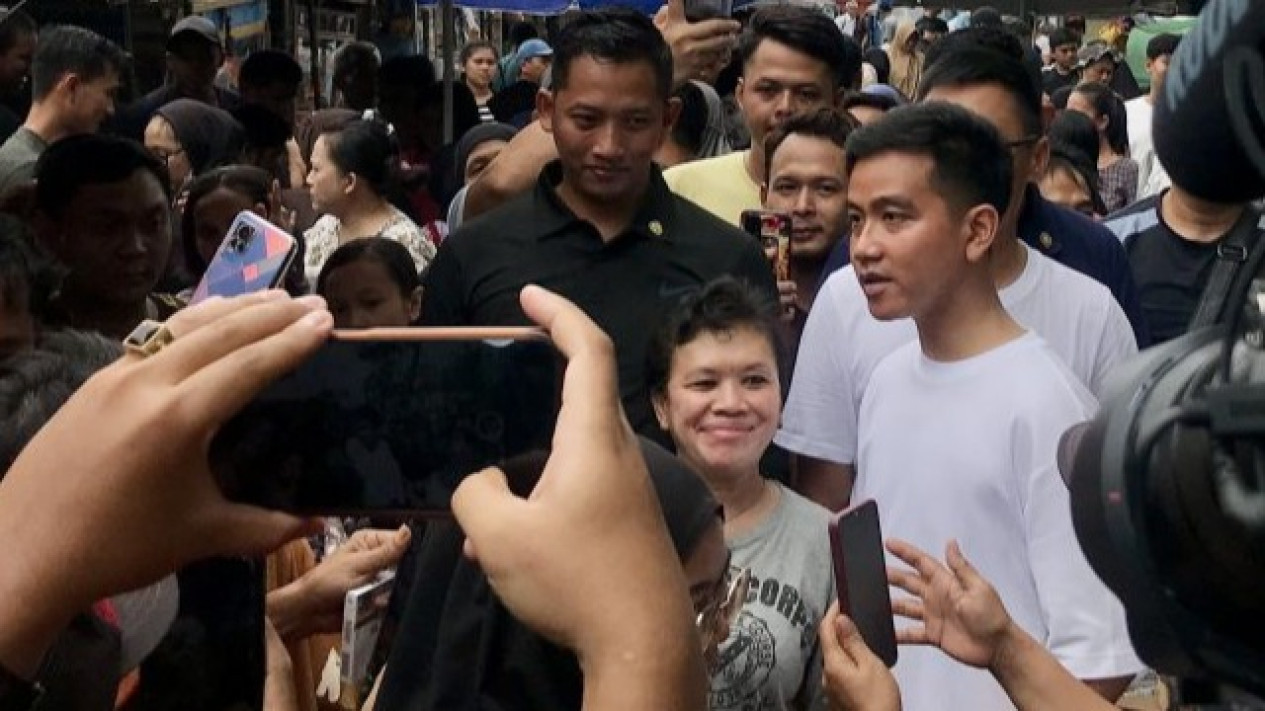 Sejumlah Pihak Kompak Kritik Aturan Debat Cawapres, Gibran: Tak Untungkan Siapa-Siapa
            - galeri foto