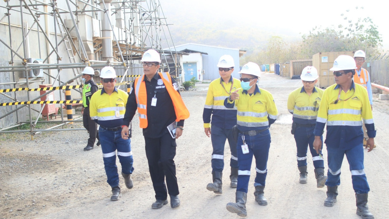 Manajemen Pengamanan Objek Vital Maksimal, PMDN Raih Sertifikat Emas
            - galeri foto