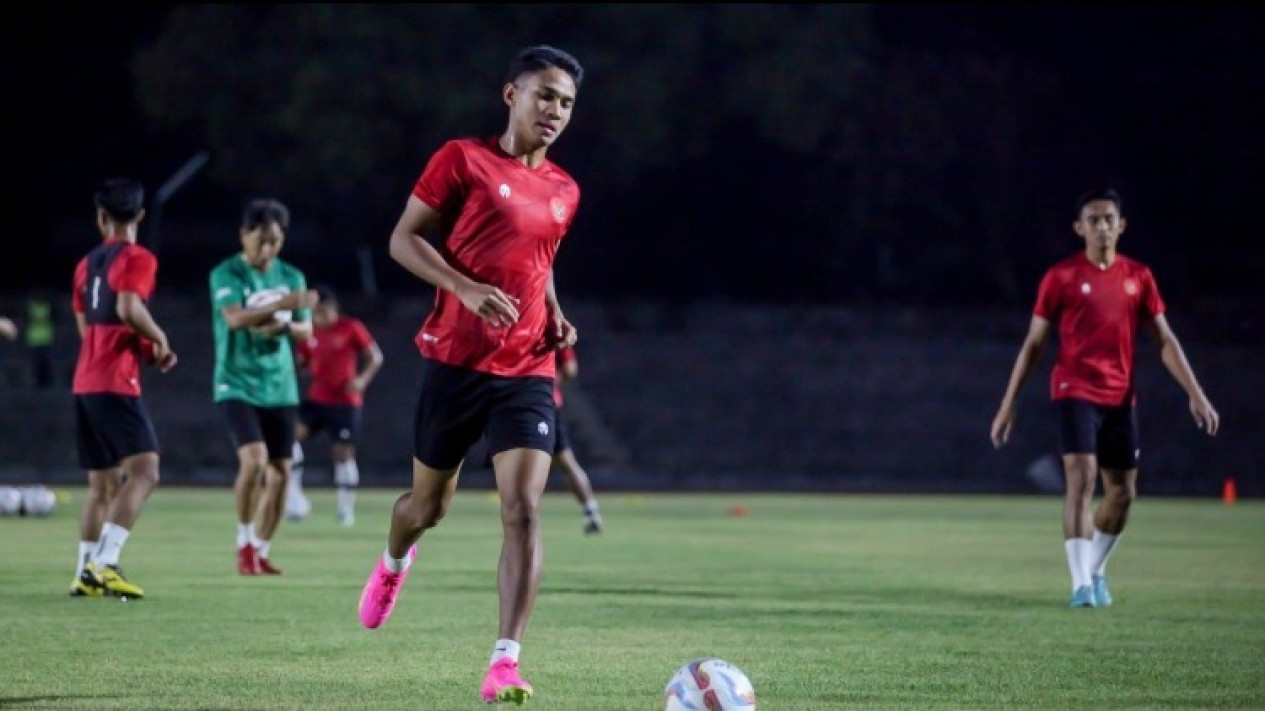 Kabar Baik, Marselino Ferdinan Mulai Pulih dari Cedera, tapi Malah Diklaim sebagai Pemain Malaysia, Kok Bisa?
            - galeri foto