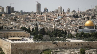 Kediaman Imam Al Aqsa Diserbu Israel Dengan Dalih Bangunan Tak Sah