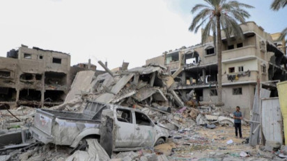 Tragis! Terus Dibombardir Militer Israel 1,9 Juta Warga Palestina Tinggalkan Gaza