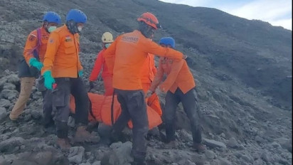 UPDATE Pendaki Tewas Akibat Erupsi Gunung Marapi Bertambah Jadi 13 Orang