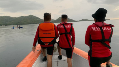 Diduga Perahu Terbalik Saat Memancing Seorang Nelayan Hilang di Perairan Mamuju
