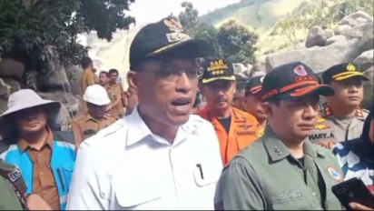 Bupati Dosmar Ungkap Penyebab Banjir Bandang di Kabupaten Humbahas