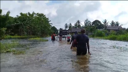 Banjir Kiriman di Desa Kuo Kini Merendam Dua Dusun