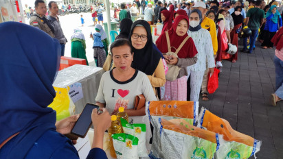 Siaga Harga Sembako Jelang Nataru, Banyuwangi Masifkan Pasar Murah