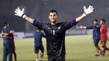 Mantan kiper timnas Indonesia U-19, Ravi Murdianto.
