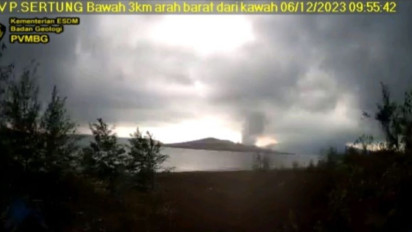 Awas! Gunung Merapi dan Gunung Marapi Level Waspada, Gunung Anak Krakatau Siaga