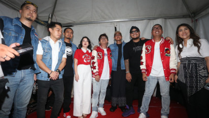 Ratusan Bikers di Surabaya Sambut Kedatangan Kaesang dengan Konvoi Motor Keliling Kota