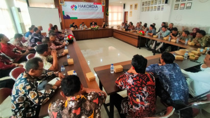 Peringati Hari Antikorupsi Sedunia, Kajari Bojonegoro Ingatkan Kades Kelola Keuangan Desa Sesuai Aturannya