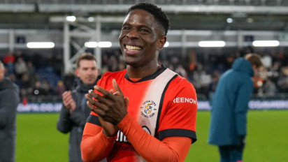 Pemain Tercepat di Liga Inggris Gunakan Teknik Lari Ala Usain Bolt 