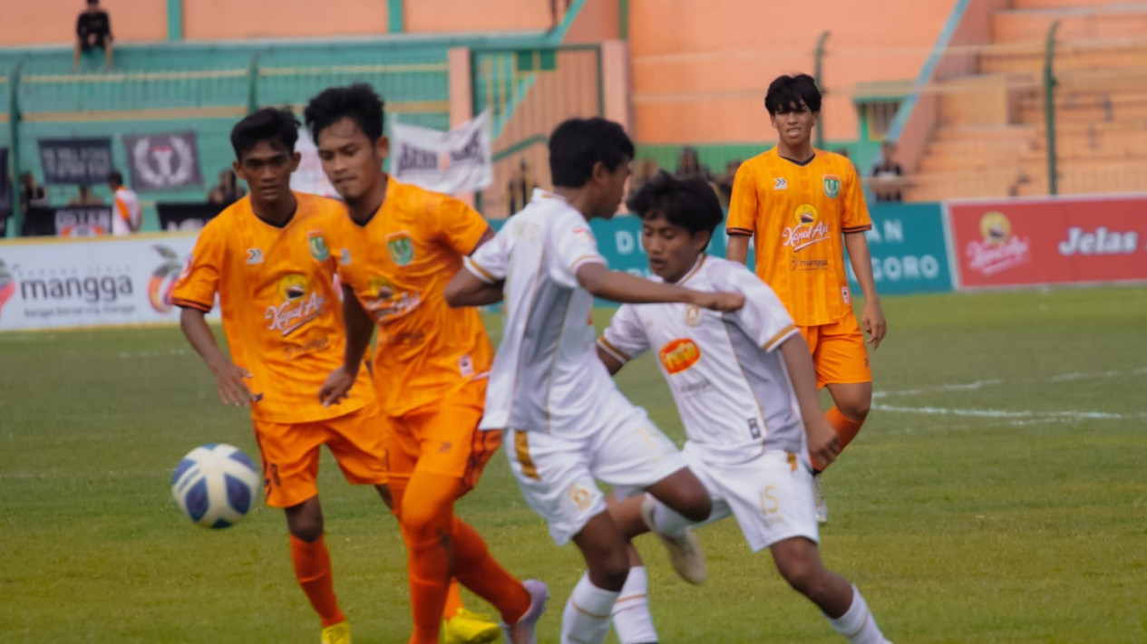 Persibo Sukses Kalahkan Madiun Putra FC 2-0
            - galeri foto