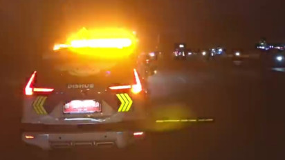 Pantura Semarang-Demak Macet 5 Kilometer, Petugas Jibaku Hingga Malam Alihkan Arus Kendaraan