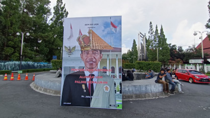 Gelar Mimbar Bebas di Bundaran Kampus, BEM UGM Nobatkan Jokowi sebagai Alumnus UGM Paling Memalukan