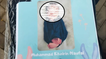 Sosok Pembuang Bayi di Teras Musala Terekaman CCTV, Diduga Pengguna Avanza