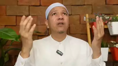 Habib Novel Alaydrus