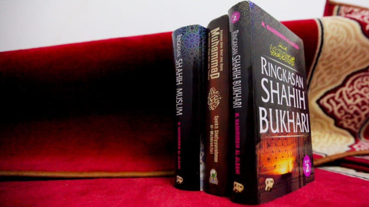 Hadits Bukhari Tentang Hal-hal yang Syubhat
            - galeri foto