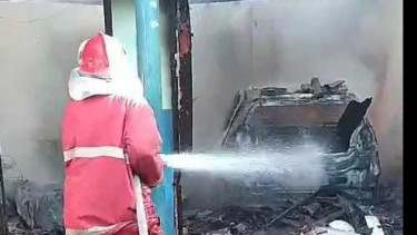 Korsleting Listrik, Rumah dan Mobil di Banyuwangi Terbakar