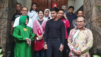 Makan Siang di Kediaman Walkot Makassar, Danny Kenalkan Makassar Kota Makan Enak ke Kaesang