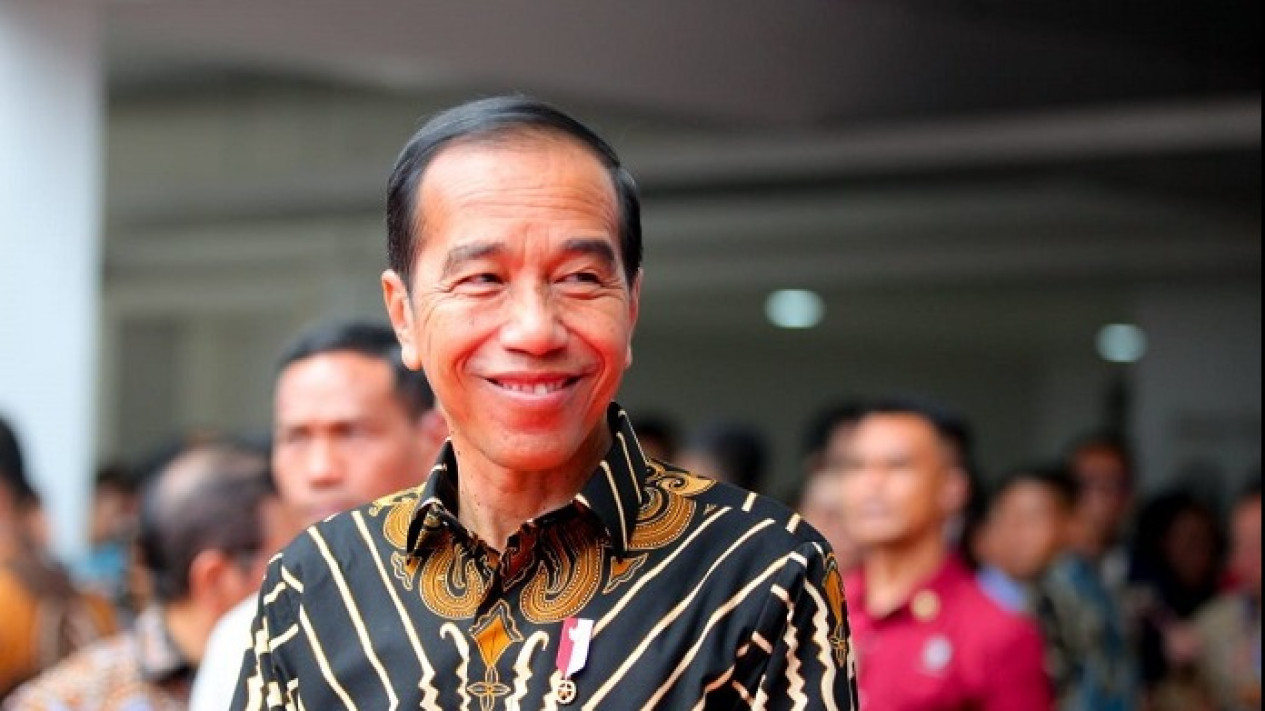 Presiden Jokowi Sebut Indonesia Terbanyak Penjarakan Pejabatnya Ketimbang Negara lain
            - galeri foto