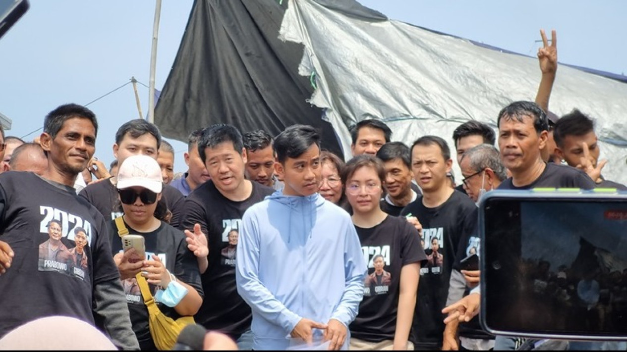 Jika Menangi Pilpres 2024, Gibran Janji Permudah Regulasi untuk Para Nelayan
            - galeri foto