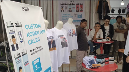 Raup Rezeki di Momen Pemilu, Tiga Pemuda di Baubau Menyulap Korek Api Jadi Atribut Kampanye