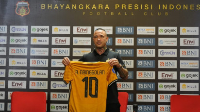 Radja Nainggolan Baru Bisa Bela Bhayangkara Tahun Depan